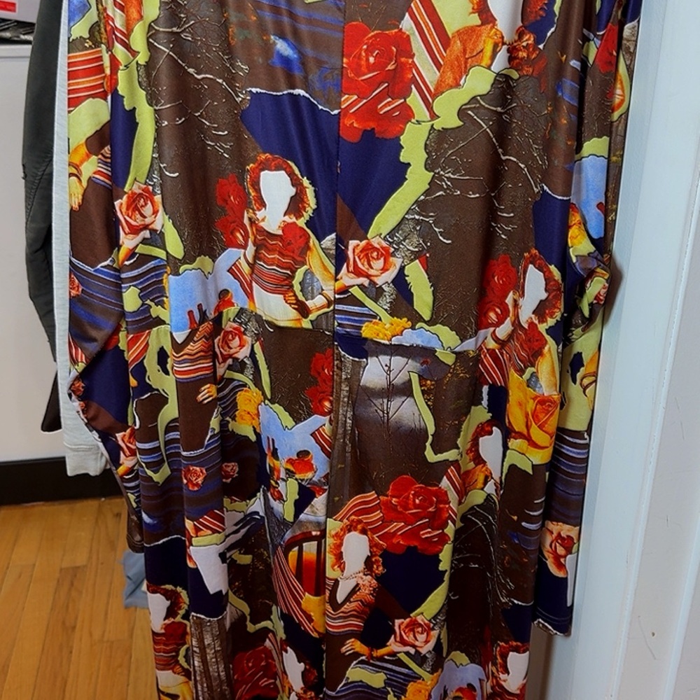 Colorful Patterned Women's Dress - Picture 2 of 3